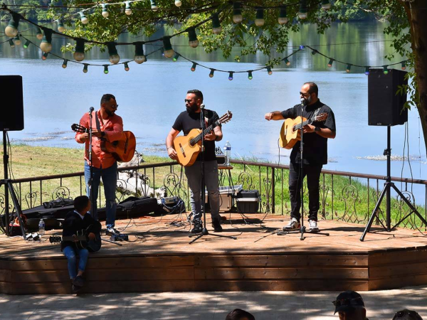 Le restaurant - Gipsy Beach - Arles - bien manger ARLES
